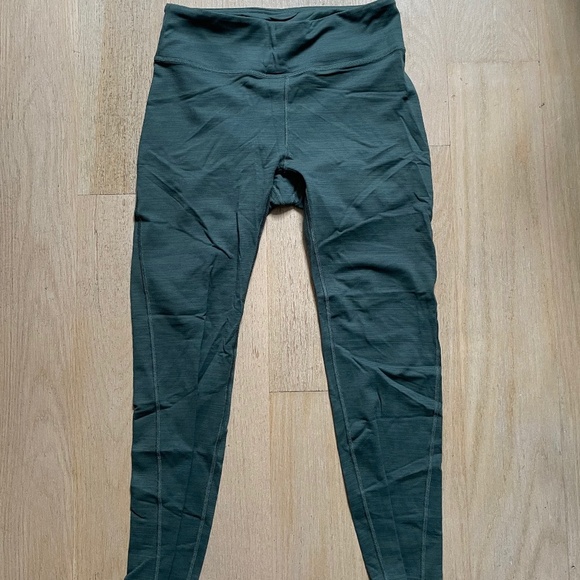 Outdoor Voices TechSweat 7/8 Flex Leggings Evergreen - Picture 2 of 3